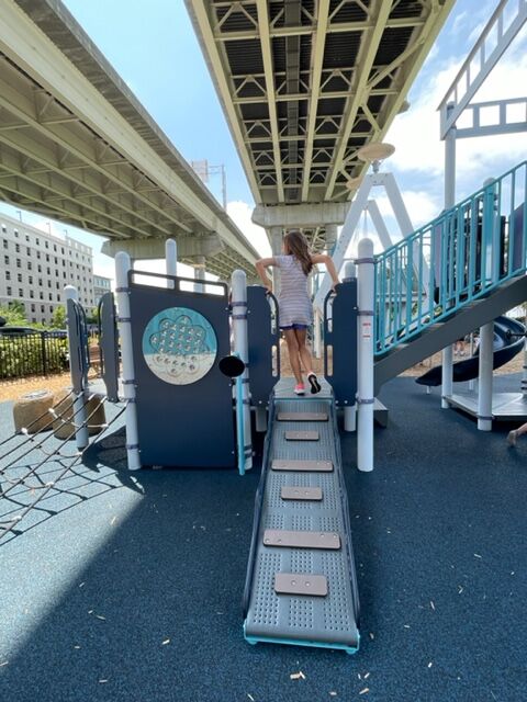 Waterfront Park Playground2